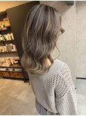 バレイヤージュ、ハイライト、レイヤーカット、ケアブリーチ