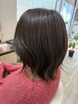 フォンタナ(Fontana)&nbsp;透け感マットアッシュ×くびれレイヤーミディ