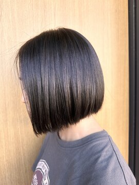 ニュートラル ヘアーアンドビューティー(NEUTRAL hair&beauty) 前下がりボブ