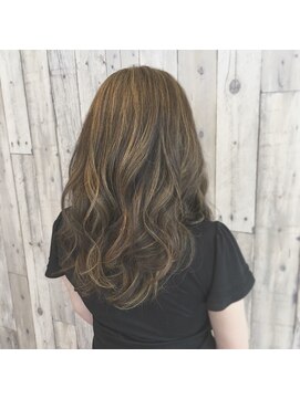 エモーション フォーヘアー(amotion for hair) ハイライトロング