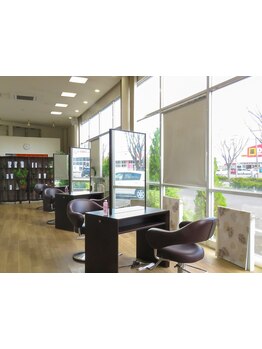 大人女性のヘアのお悩みをご相談ください！お客様1人1人に合わせたカウンセリングでお悩みを解決へ導く…♪