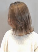 ハイライトベージュ_厚めバングローライトスリークボブ_ba279913