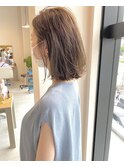 ミディアムレイヤーボブ