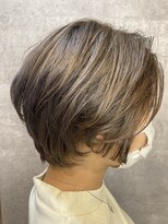 ワンズ(One’s)&nbsp;ミルクティーグレージュ×ショート