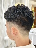 クオリス 上板橋店(QUALIS) フェードビジネスパーマ【刈り上げ/爽やかサイドパート】
