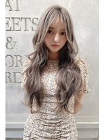 リークフー(Ree cu fuu)&nbsp;大人可愛い抜け感グレージュのロングヘアー♪藤沢