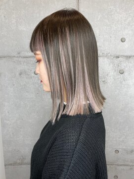 マックス フォー ヘアー(MAX FOR HAIR) 【デザインカラー】綺麗な外ハネボブ×インナーカラー◎