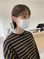 キュー(que)&nbsp;ワイドバングすっきりミニボブ