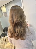 透明感ヌーディーベージュ