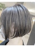 前下がりボブ
