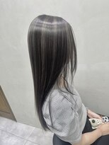 フェリア 松山(Feria)&nbsp;【Feria松山】透明感グレージュ×ハイライト♪“石田幸輔”