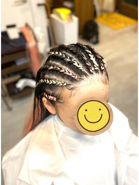 ヘアーサロン ポラリス(POLARIS) コーンロウ+エクステ