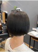 オリーブグレージュ×ボブ［デザインカラー/レイヤーカット］