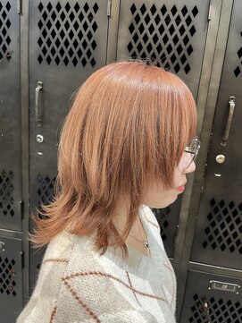 ロウ 町田(ROW) ダブルカラー　ピンクベージュ　ウルフカット　清水仰士