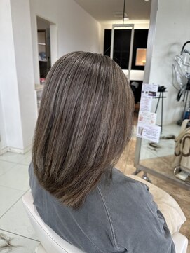 ペーハーセブン アーツ(Arts) 白髪ぼかしハイライト