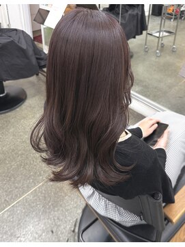 メゾンアメリナンバーツー(Maison Amelie N°2) レイヤーカット　ミディアム　セミロング　コテ巻き