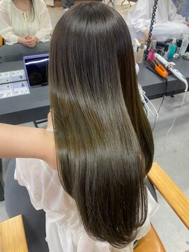 ソピ バイ インビテーション(sopi by invitation) オリーブ/オリーブカラー/透明感カラー