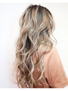 ヘアーサロン ソルト(hair salon SALT) コントラストバレイヤージュ