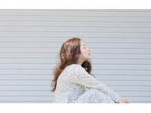 イルミナカラーの独自テクノロジー、根元から毛先までムラなく美しく