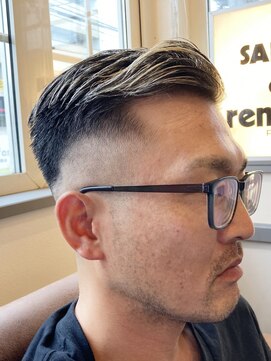 クラフトヘアー(CRAFT HAIR) 【メンズ】フェードスタイル×ハイライト