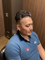 バーバークラシックス(BARBER CLASSICS)&nbsp;スキンフェード×パーマスタイル