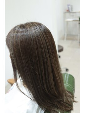 エズ(Eze) ハイライトで白髪ぼかし