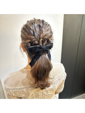 サロンドミルク 溝の口店(salon de MiLK) ローポニーヘアアレンジ