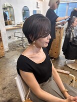 ウィークエンド(WEEKEND)&nbsp;艶カラーショートスタイル