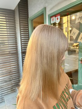 モップス 金沢文庫店(MOPS) 暖色ベージュ「ブリーチ/ダブルカラー/髪質改善/金沢文庫駅」