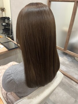 ロミバイリー(Romi by Lyee) オリーブベージュ 水素トリートメント