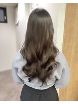 fuu + KENJE 【フウバイケンジ】 【12月6日NEW OPEN(予定)】 【misa】コテ巻き風パーマ/ロングヘア/大きめカール