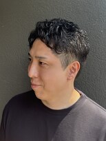 ヤスムラ(YASUMURA)&nbsp;ビジネスマンにもおすすめ清潔感あふれるアクティブパーマ