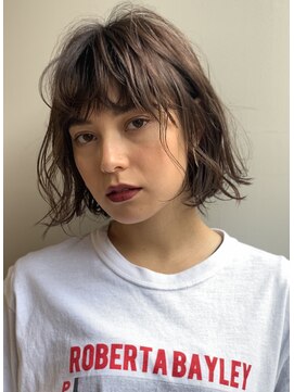 ブラウヘアアンドケア(care) やわらかニュアンスカールぼぶ