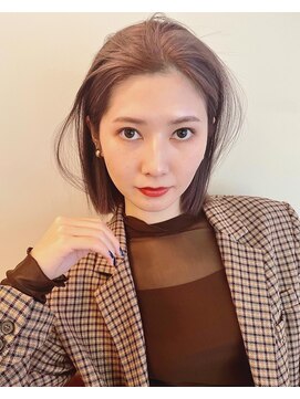 ロスタークラス(ROSTAR class) 絶妙ピンクベージュ