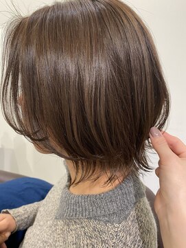 インビテーション(invitation) 外ハネショートボブ*