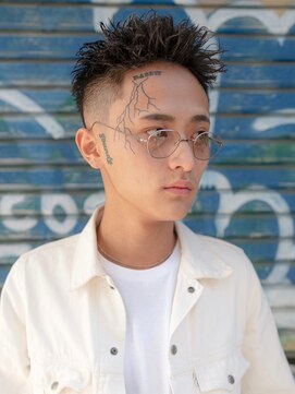 エフエム 明大前(FM) バーバー　ツイストパーマ/ツイスパ/ビジネス/フェードカット