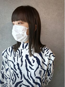 イトシテ ぱっつん前髪×アッシュオリーブカラー【担当　ジン　トモヒト】