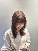 ミディアムレイヤー×柔らかベージュ