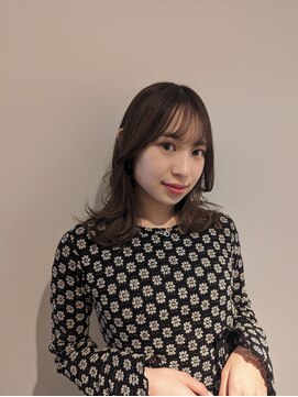 ヘアーアンドメイク エクリ 不動前店(Hair&Make equri) 外ハネミディアム