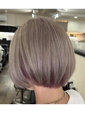 ヘアーラボラッシュ(Hair labo Rush) ホワイトベージュ×インナーピンクパープル