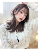 外ハネミディ×シルバー系ベージュカラー×BYKARTE TR