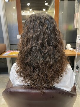 ルート ROOT ヘアサロン スパイラルパーマ