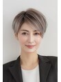 プラスウイング 鶴川(+ WING) 頭の形を綺麗に見せるショート♪