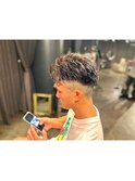 twistperm/Fade cut