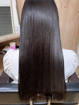 ミル(mill)の写真/髪の広がり・うねり・クセが気になる方に！真っ直ぐ過ぎないナチュラルストレートで朝のセットも楽に♪