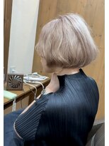 ルポル 大通店(rupolu)&nbsp;くせっ毛活かし前上がりボブ/ピンクパープルブラウンベージュ