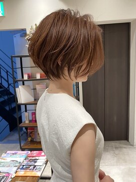 バンプ ギンザ(BUMP GINZA) 30代40代50代ショート白髪ぼかし銀座丸みくびれ井