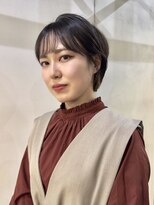 メイカ(MEIKA) ”丸みショート×ウォームブラウン”