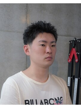 ワンワンオー バーバーショップ 博多店(@110 BARBER SHOP) メンズカット/フェード/濡れパン/バーバー/理容/博多/天神/眉毛
