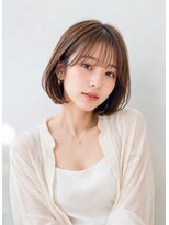 エマ(emma)&nbsp;透け感バングの大人上品ボブ